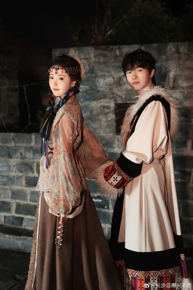 体育彩票-不然社交媒体官宣恋情：总有些惊奇的际遇